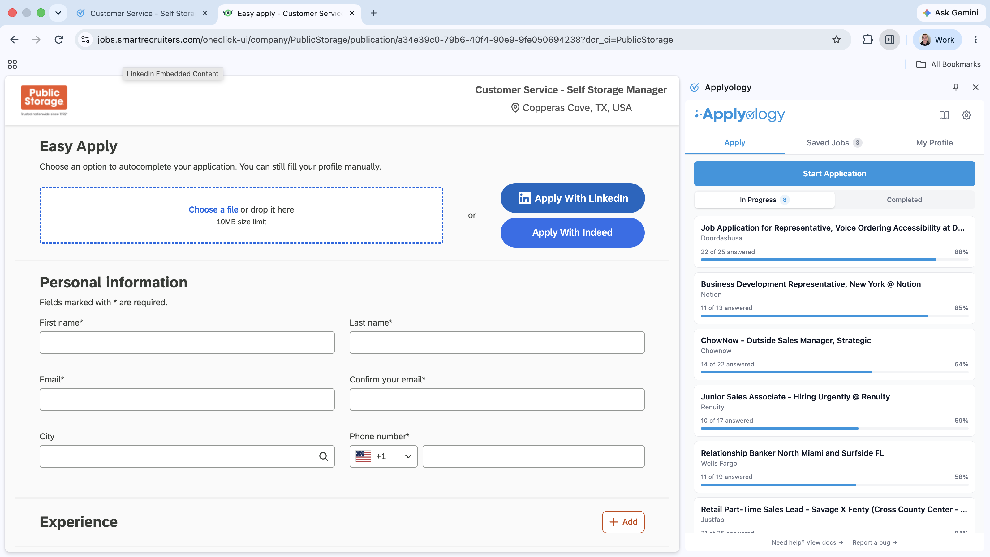 SmartRecruiters Easy Apply screen with a resume upload box, Apply With LinkedIn, and Apply With Indeed options, next to the Applyology panel showing Start Application